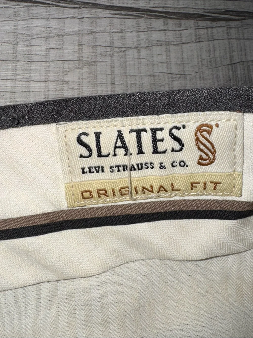 VTG Slates Levi Strauss USA Made 36x30 Pleated Cuffed Slacks Dacron Microfiber